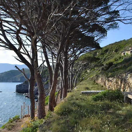Redigrotta * Marina di Campo