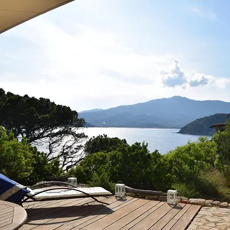 Redigrotta Villa Marina di Campo
